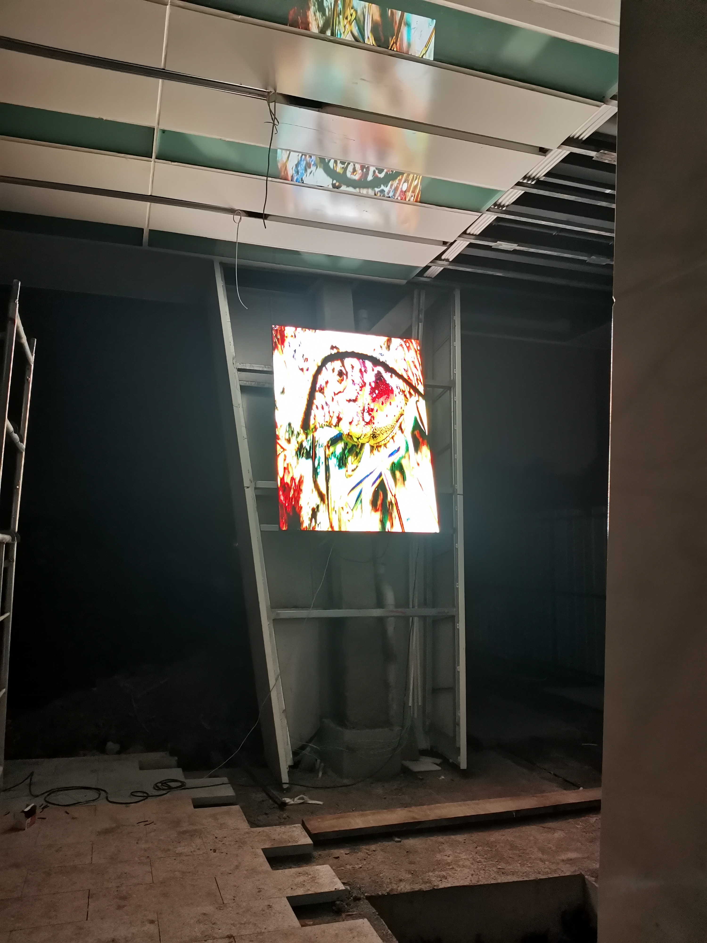 室內(nèi)P1.8全彩